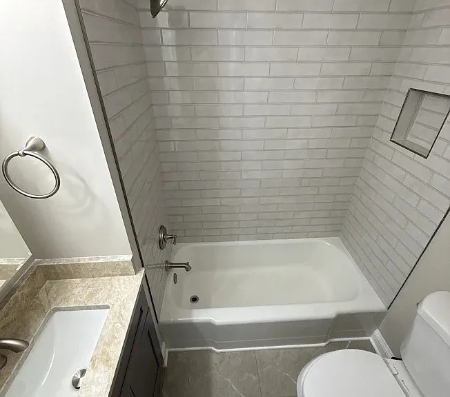 528 Barrington Dr — Photo 13