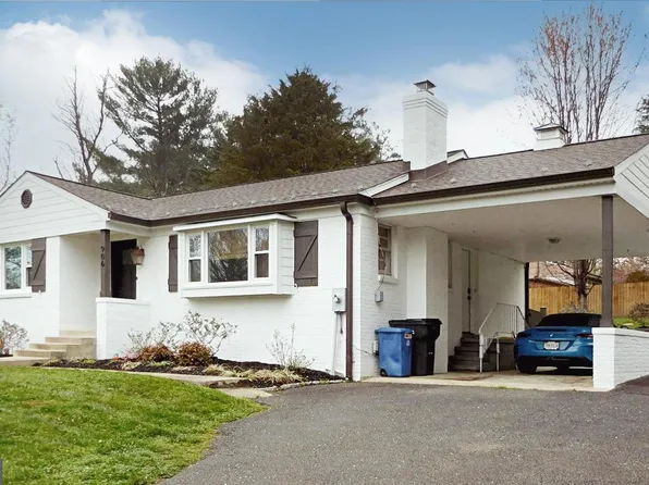 906 W Washington St, Middleburg, VA 20117