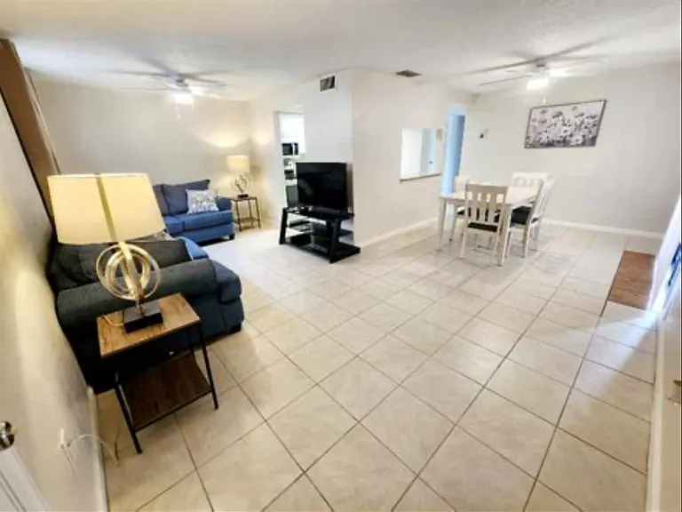 4022 Beaver Ln #800D — Photo 12