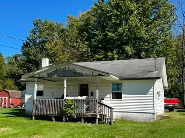 307 Harrison St, Liberty, IN 47353