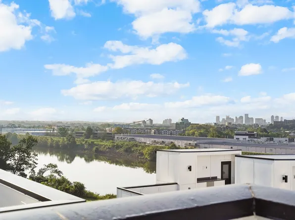 910 Youngs Ln #11, Nashville, TN 37207