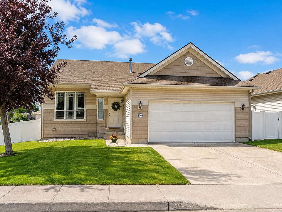 1st image of 1703 W Tree Ln