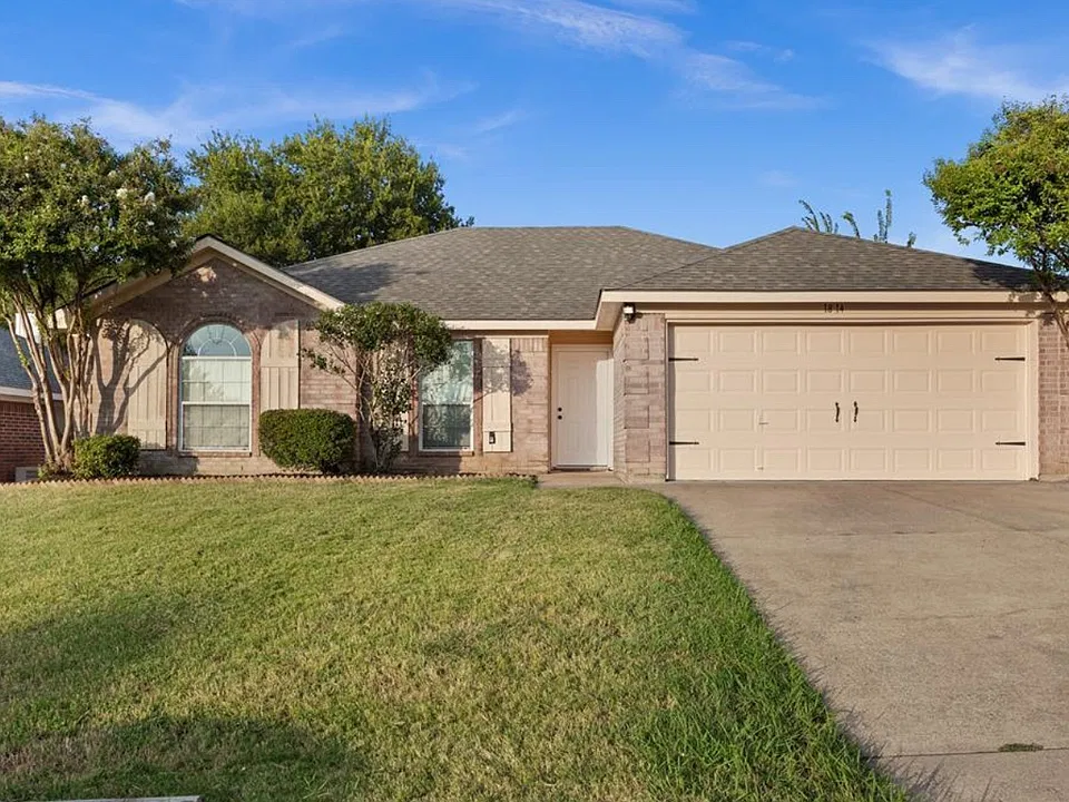 1814 Cancun Dr