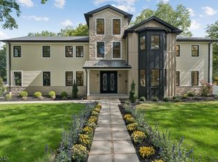 50 Hillcrest Rd, Madison, NJ 07940