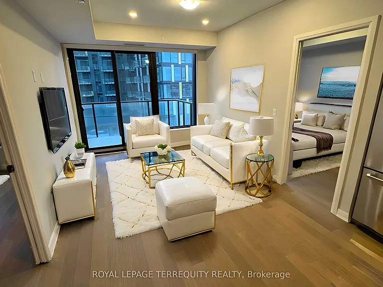 1415 Dundas St E #403 — Photo 3