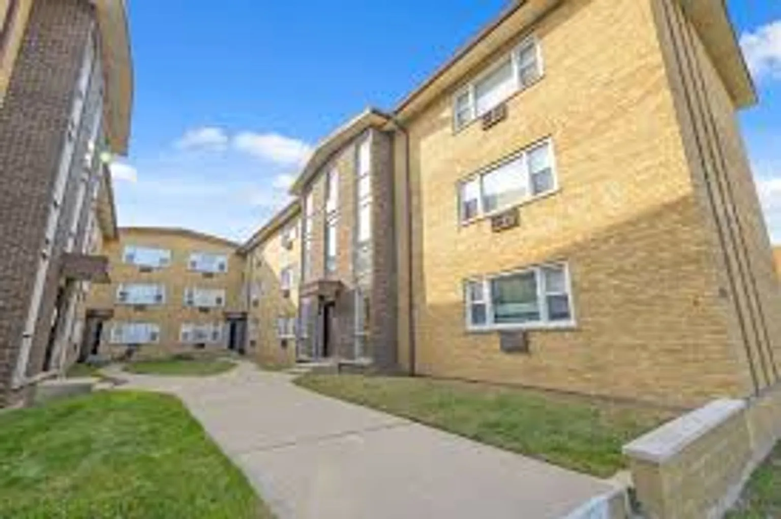 7818-7820 S Shore Dr #7820-1D photo 1