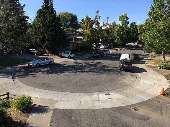 5th image of 10366 Greenwood Ct APT 1
