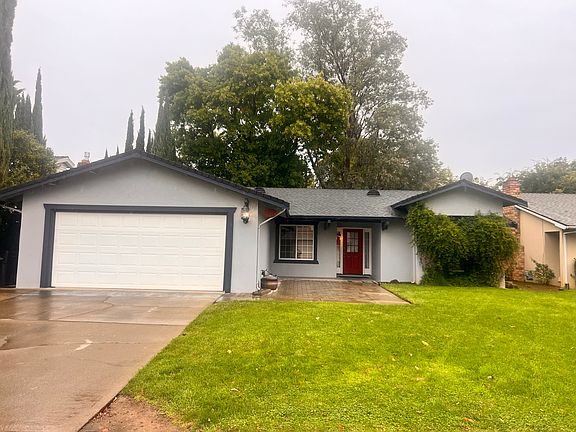 2nd image of 2851 Hyannis Way