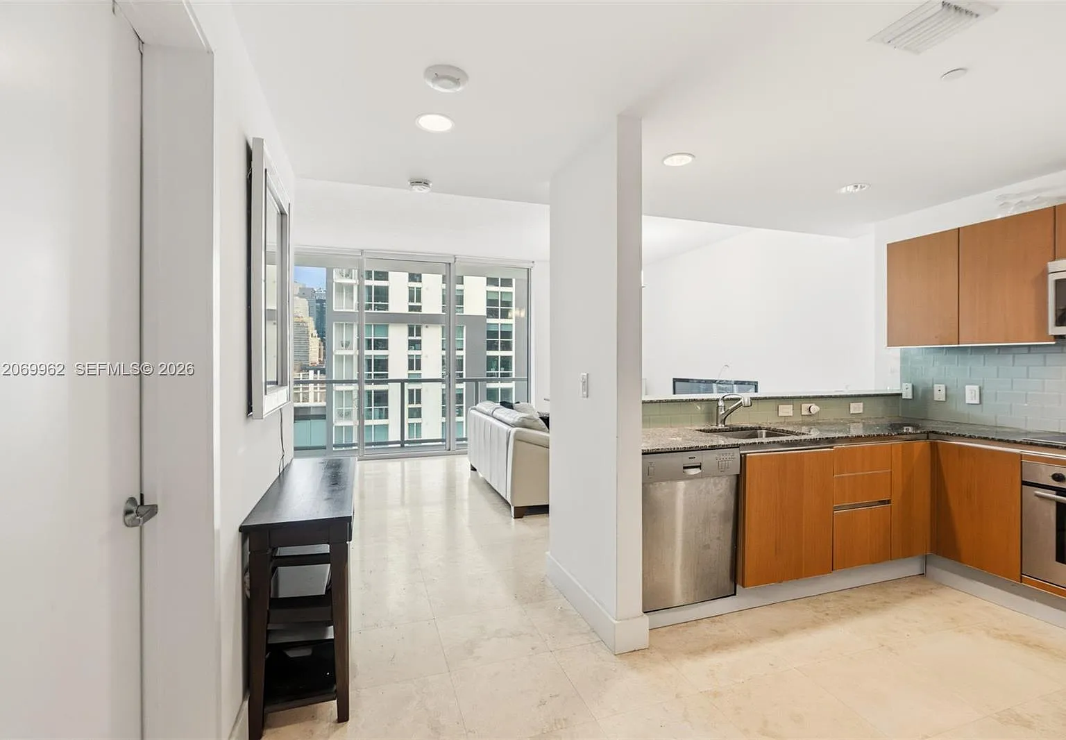 1060 Brickell Condo — Photo 1