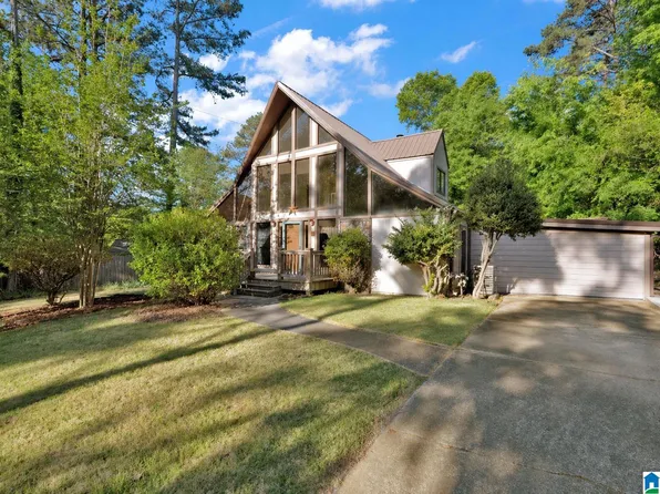 4742 Sylvaner Ln, Birmingham, AL 35244