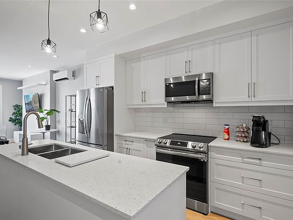 5th image of 2830 Sybronden Rd #104