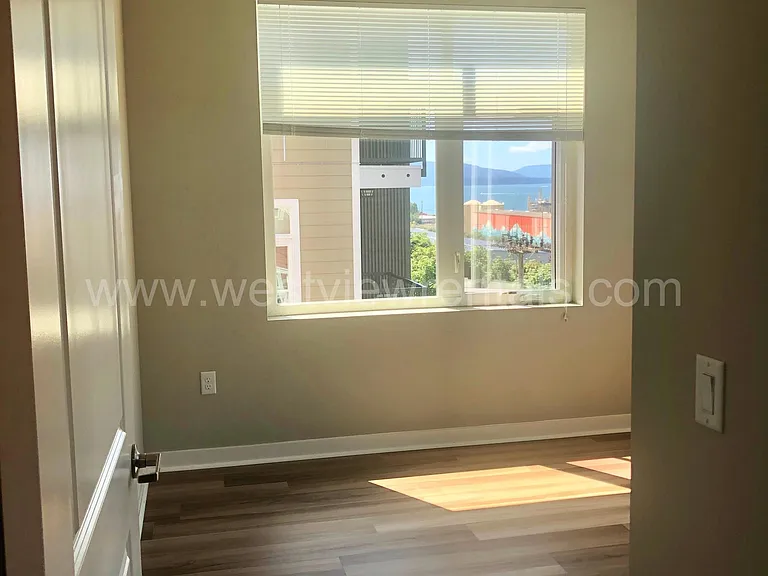 1010 Railroad Ave — Photo 186
