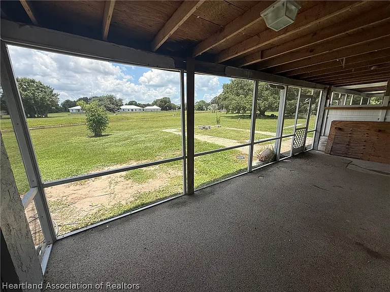 300 Cherry Tree Dr — Photo 12