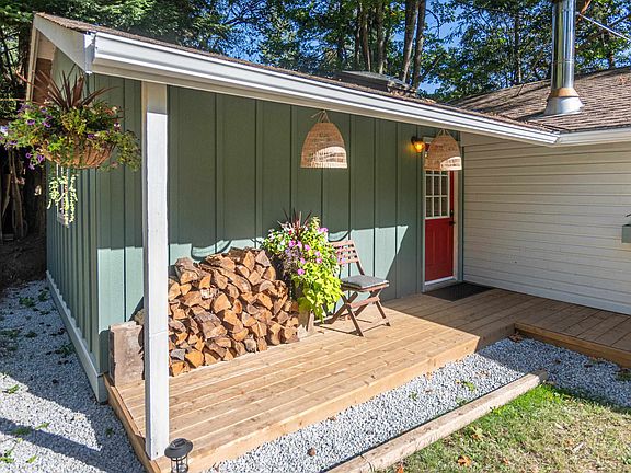 5th image of 172B Burrill Rd