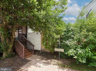 12203 Golden Sands Ln, Reston, VA 20191