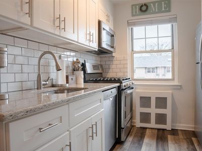 414 Merrick #B, Rockville Centre, NY, 11570