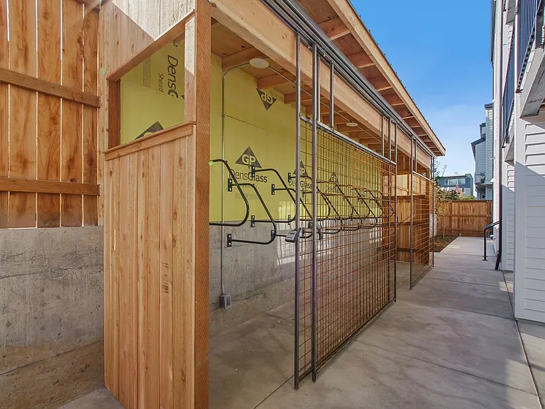Ava's Place — Photo 12