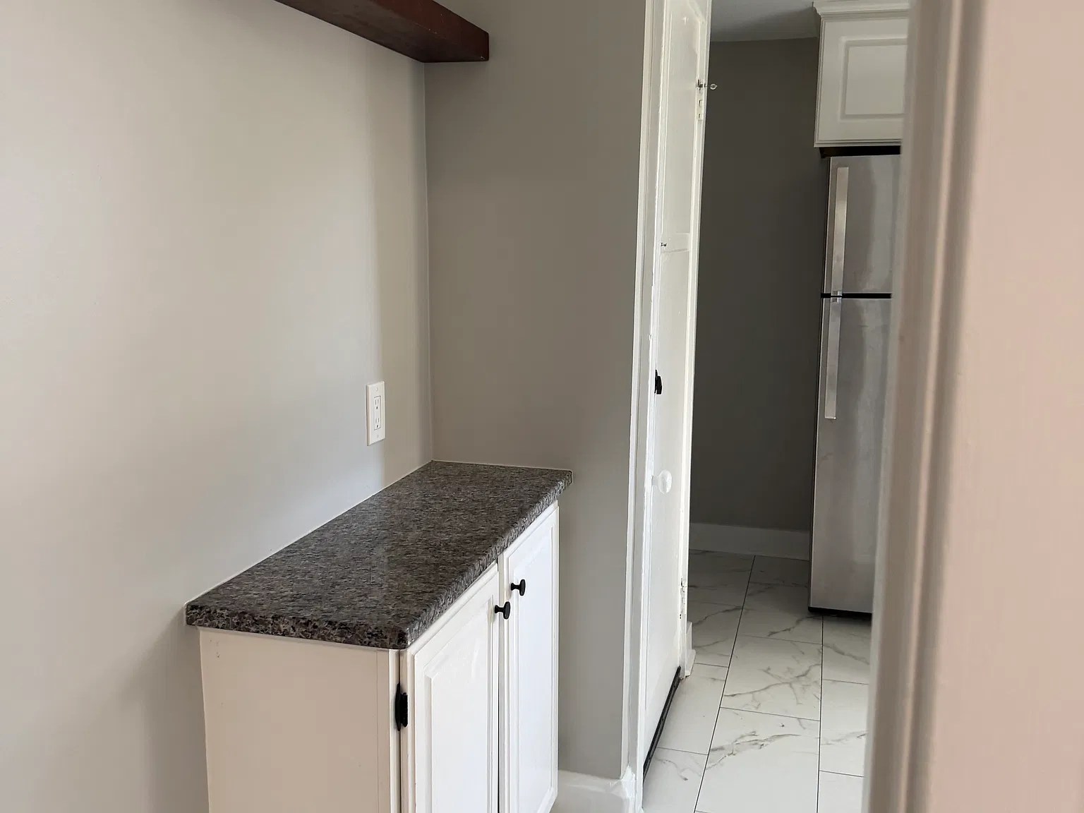 2 bed, 1200 sqft, $1,200 — Photo 4