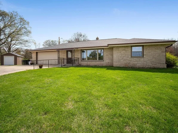 W196S7307 Hillendale DRIVE, Muskego, WI 53150