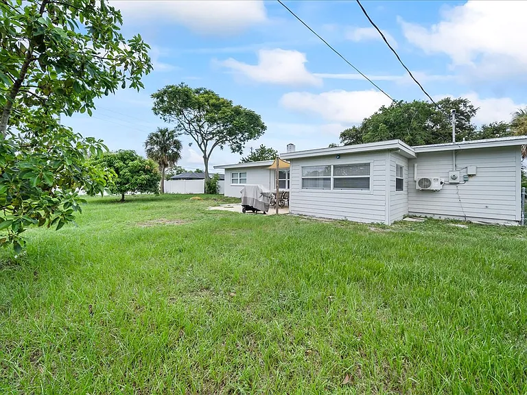 1610 Glen Haven Dr — Photo 25
