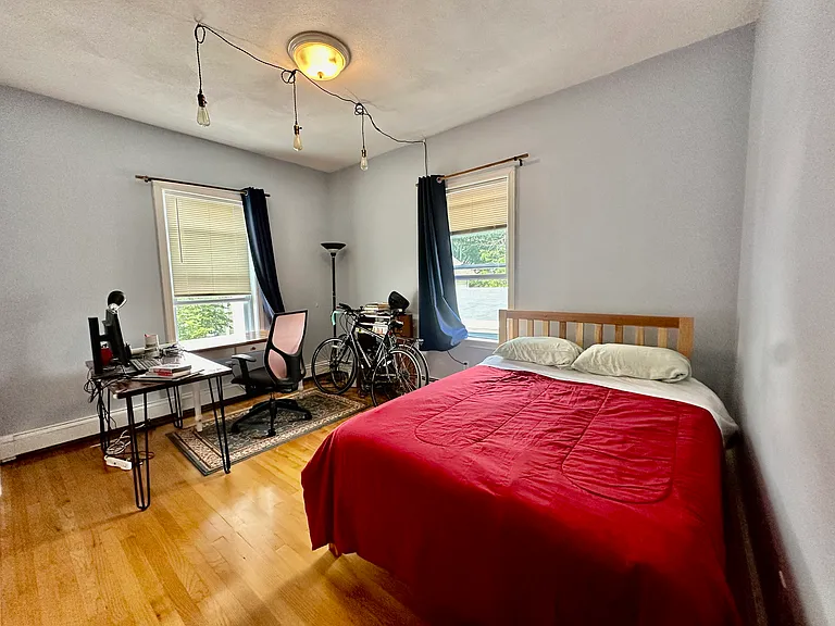 1124 Cambridge St #3 — Photo 5