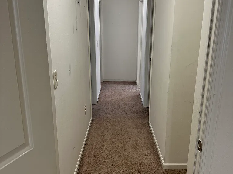 110 Nolan Dr — Photo 17
