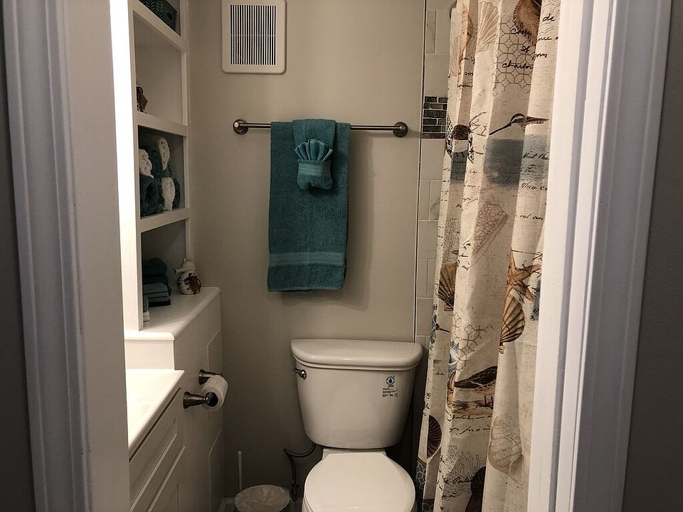 1st image of 8817 Thomas Dr #225