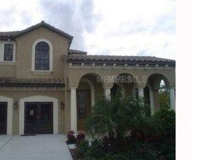 8257 Dunham Station Dr, Tampa, FL 33647