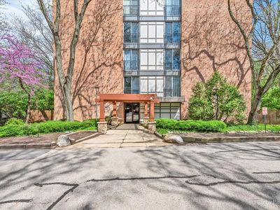 5800 Oakwood Dr UNIT 2A, Lisle, IL, 60532