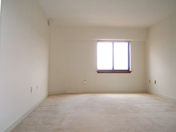 Master Bedroom 2