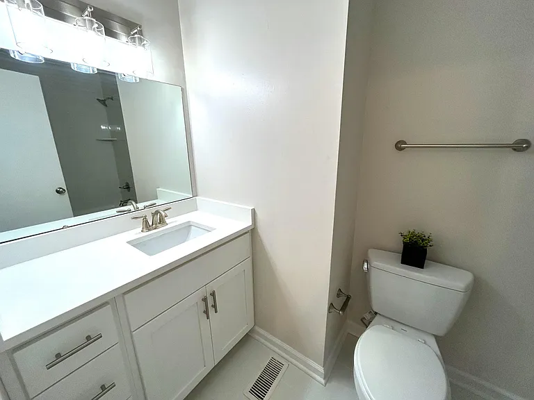 509 Heritage Ct — Photo 7
