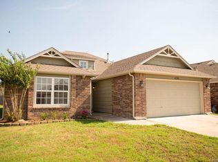14301 E 112th Pl N, Owasso, OK 74055