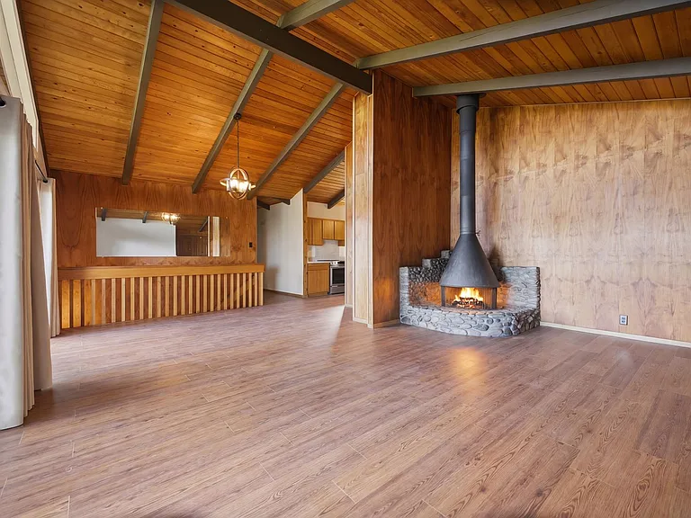 1015 Piiholo Rd — Photo 15