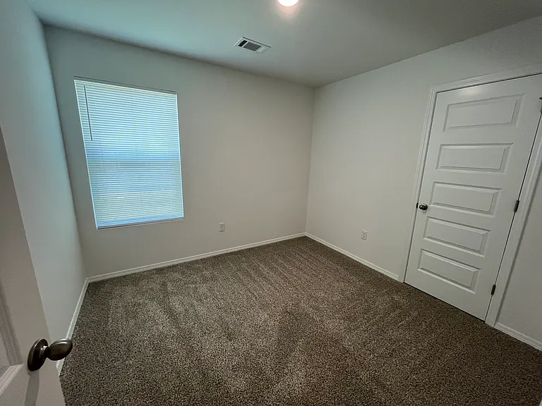 430 Moonlight Graham Blvd — Photo 8