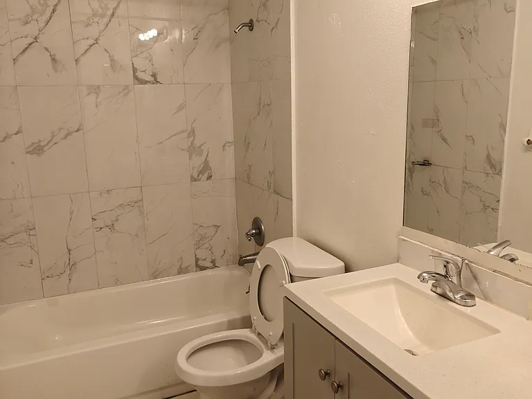 1629 Palm Way #A — Photo 6