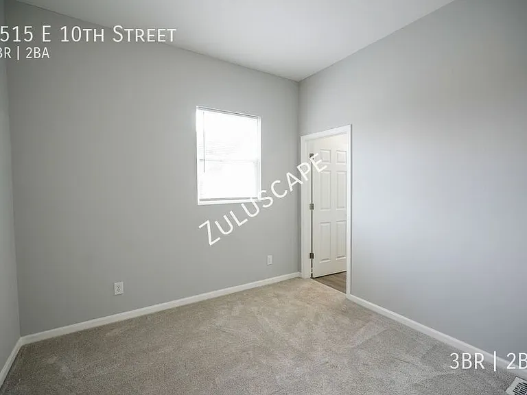 3515 E 10th St — Photo 5