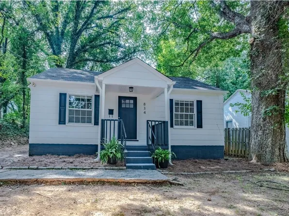 834 Goldfloss St, Winston Salem, NC 27107