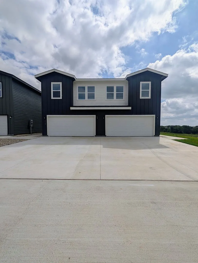Brand New Duplex in New East Parks Community — Photo 1