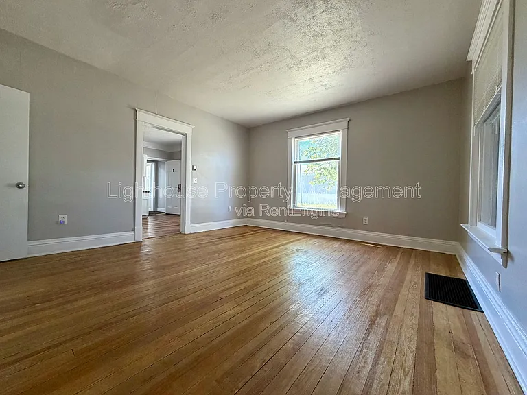 1732 7th St #1 — Photo 12