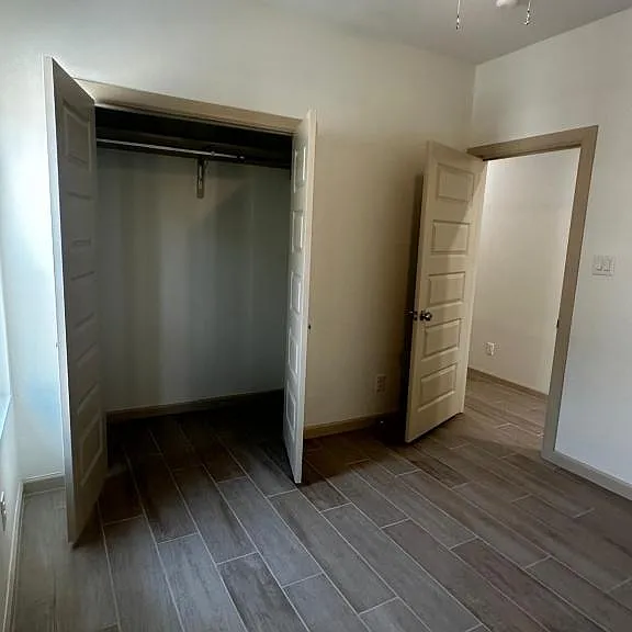 609 N Emerald Ave #2 — Photo 7