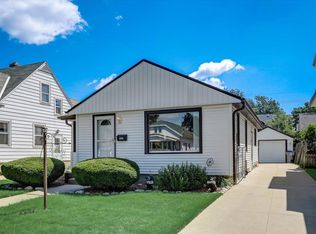 3126 S 56th St, Milwaukee, WI 53219
