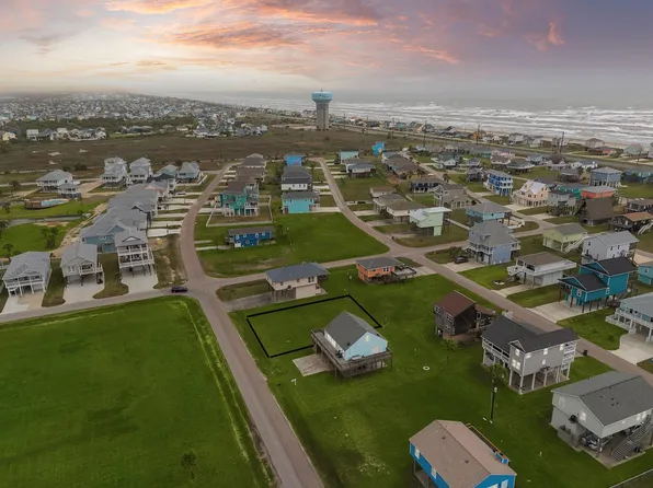 23007 Miramar St, Galveston, TX 77554