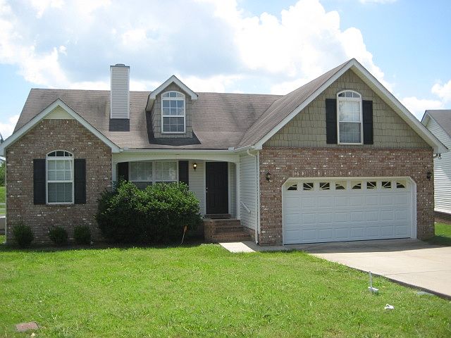 1st image of 2179 Oak Hill Dr