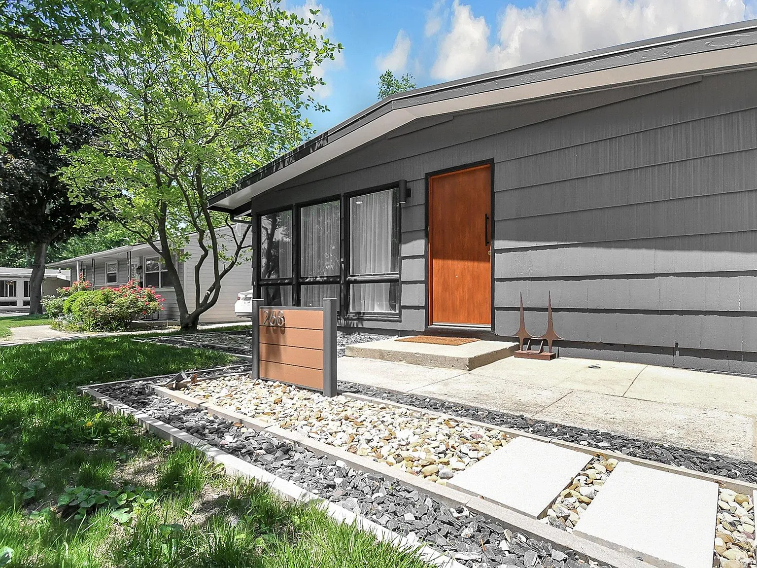 3 bed, 1459 sqft, $2,900 — Photo 3