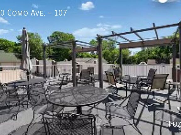 4th image of 2040 Como Ave Unit 107