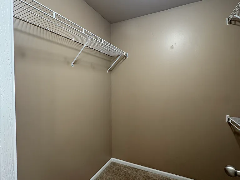 370 Wilmington Dr #D2 — Photo 16