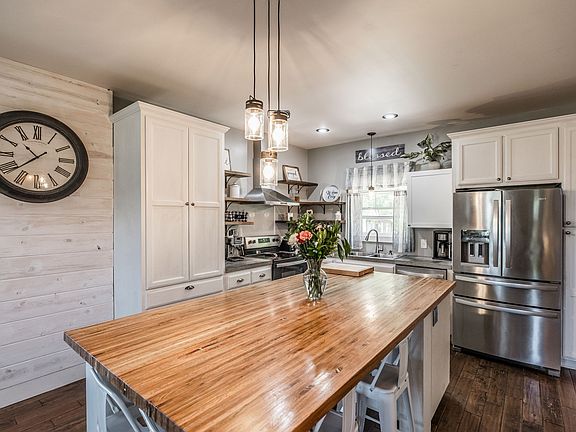 66th image of 237 Lear Rd