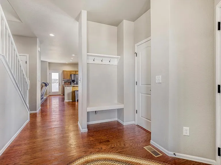368 Littlebrook Ct — Photo 4