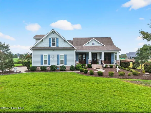395 Canoe Court NW, Calabash, NC 28467