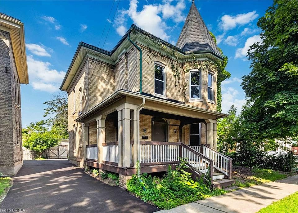 1st image of 74 Pearl St